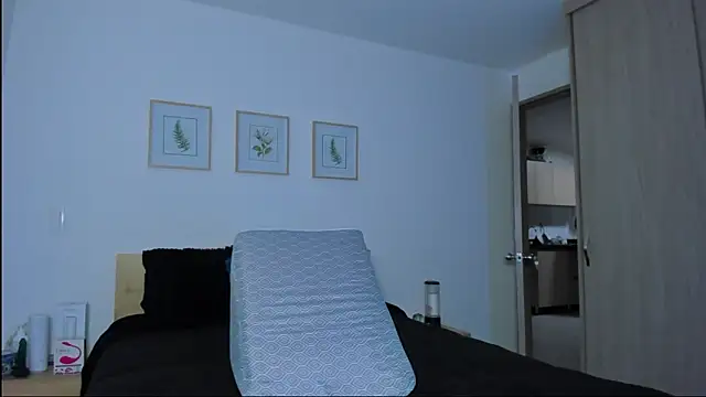 alejandro_calderon1's cam snapshot