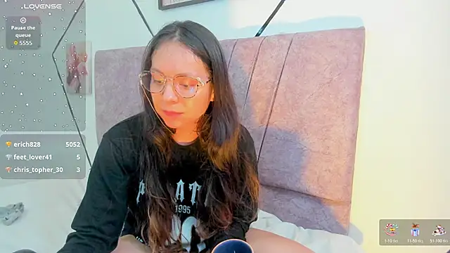 Julieta_Lein_'s cam snapshot