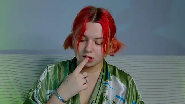 Stella_Swann's cam snapshot