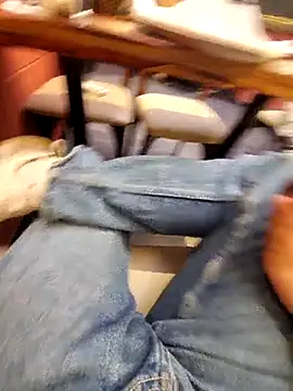 YoursThickDick's cam snapshot