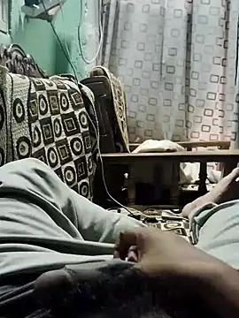 swamya_69's cam snapshot