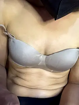 meganmeo's cam snapshot