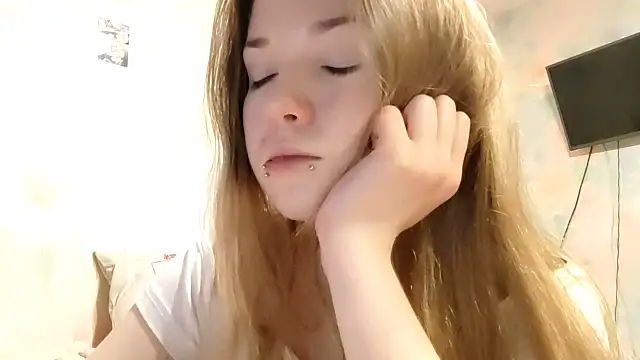 ElvaDeveja's cam snapshot