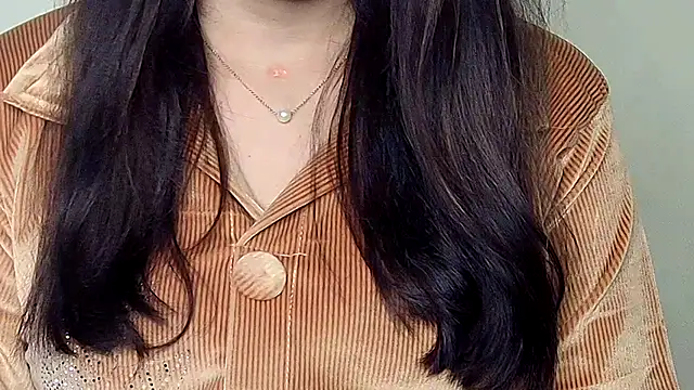 Naina_For_You's cam snapshot