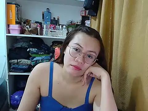 crizzybel live sex cam