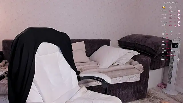 Sanata_James's cam snapshot