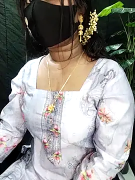 Idhika-Paul live sex cam