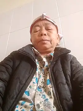 VangLe73's cam snapshot