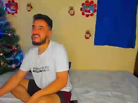 astredad2025's cam snapshot