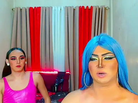 02HornyCumTrans live sex cam