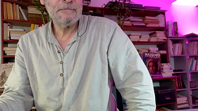 yvanbonar's cam snapshot