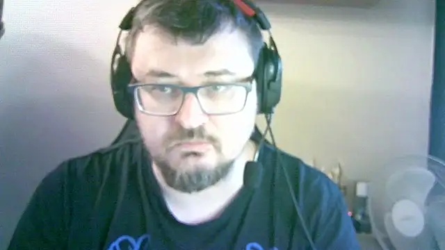 SirAbuser's cam snapshot