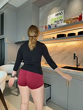 Nura_n_Sarah's cam snapshot