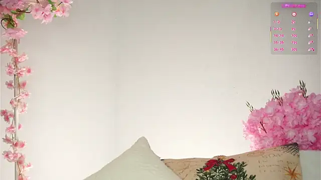 AmiLewis's cam snapshot