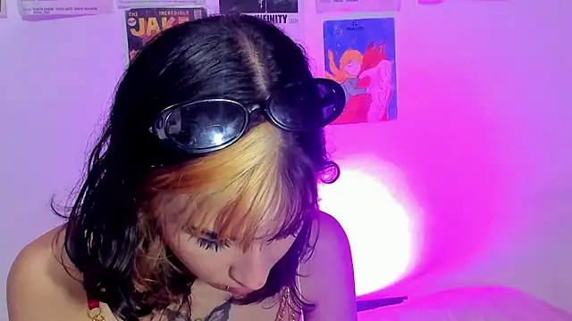 Naomi-Haruno's cam snapshot