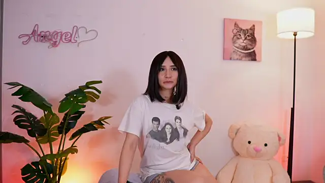 Angeeel_'s cam snapshot