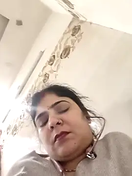 Husnpari20's cam snapshot