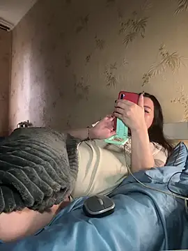 Naughtbaby_2025's cam snapshot