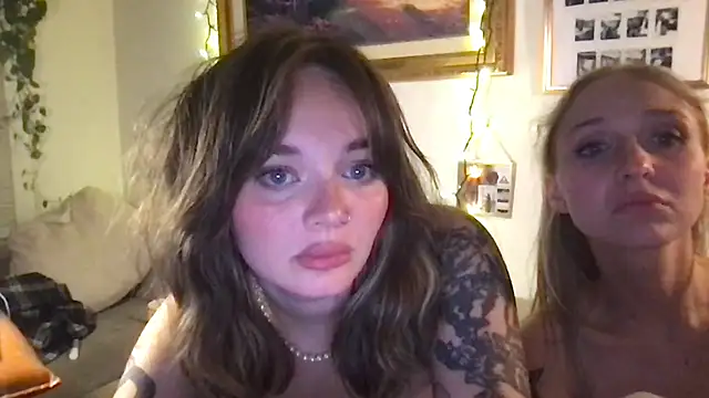 rose_puzzy69's cam snapshot