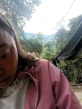 llomayy-love's cam snapshot