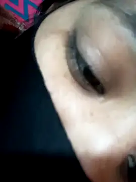 Priya_089's cam snapshot