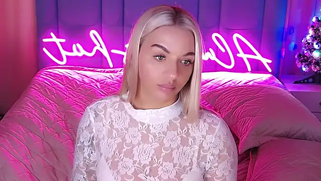 AllwaysHotJ's cam snapshot