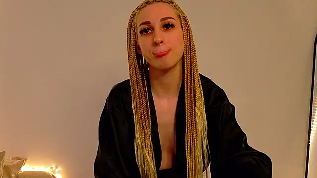 Sia_a's cam snapshot