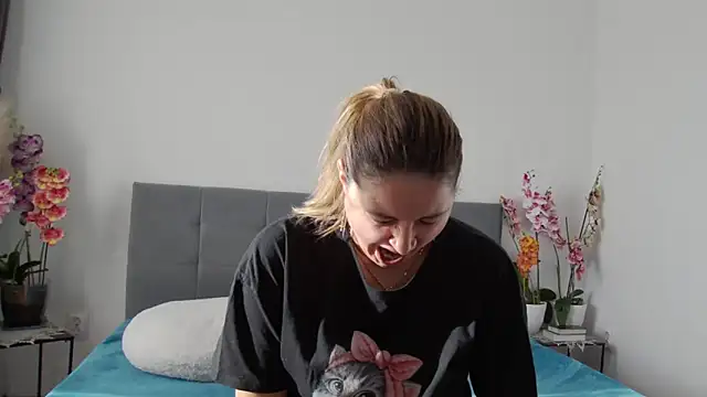 LexiFraser's cam snapshot