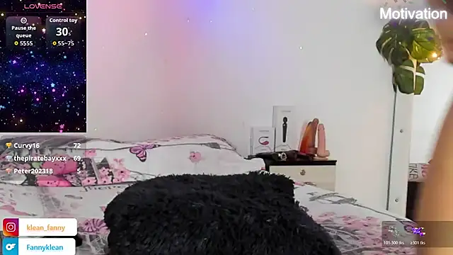 Fanny_Klean's cam snapshot