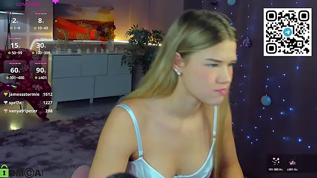 CherryLexi_'s cam snapshot