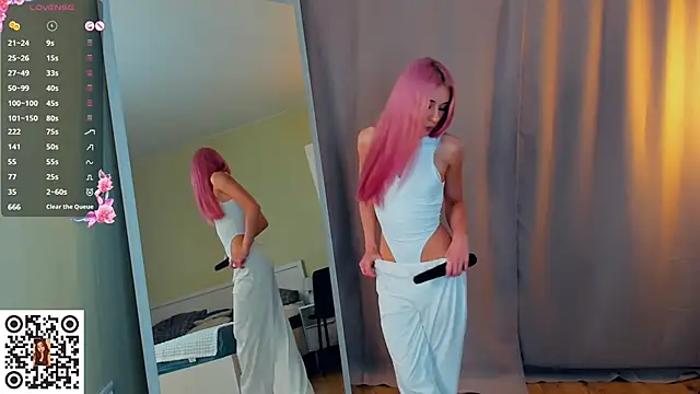 MinaRuzzo's cam snapshot