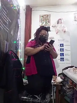 hot_tailoring's cam snapshot