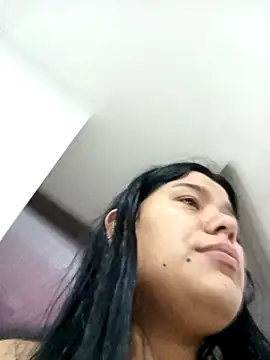 April_Becker's cam snapshot