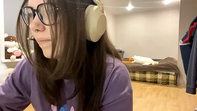 KerriMcbreen's cam snapshot