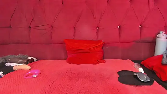 hot_milkbitch's cam snapshot