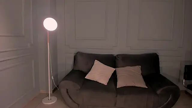 TaraLawrence's cam snapshot