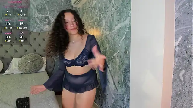 LucyLovelyy's cam snapshot