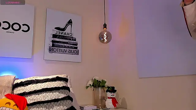 Blue_Angell's cam snapshot