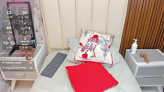 MEGANZARICK's cam snapshot