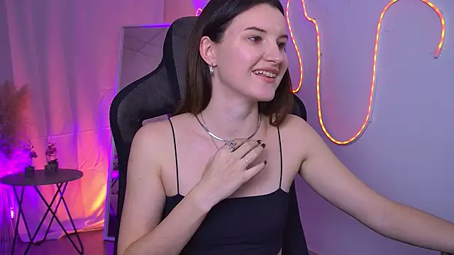 AgataWillis's cam snapshot