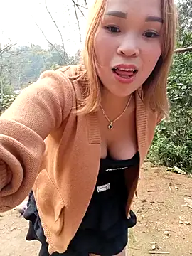 Melylyna's cam snapshot