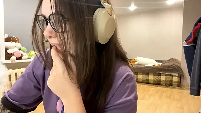 KerriMcbreen's cam snapshot