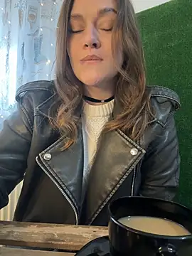 CrazyTori's cam snapshot