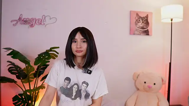 Angeeel_'s cam snapshot