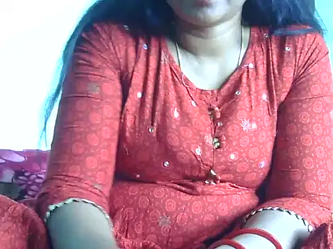 Pooja-suman's cam snapshot