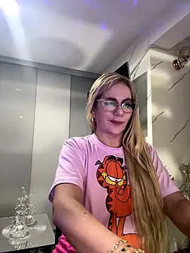 LARIANA_RIVERA23's cam snapshot