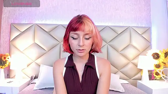 dafnne_hall's cam snapshot