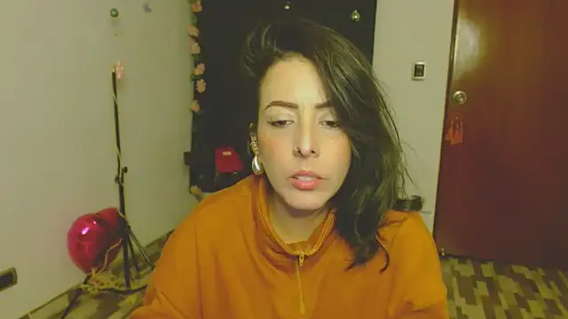 ella_peck's cam snapshot