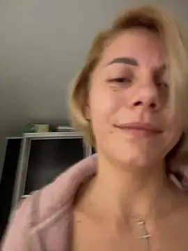 tanyagrey's cam snapshot