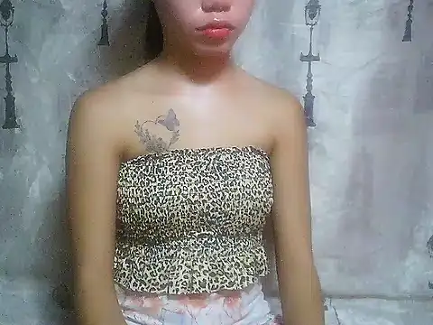 SweetPussie18x's cam snapshot